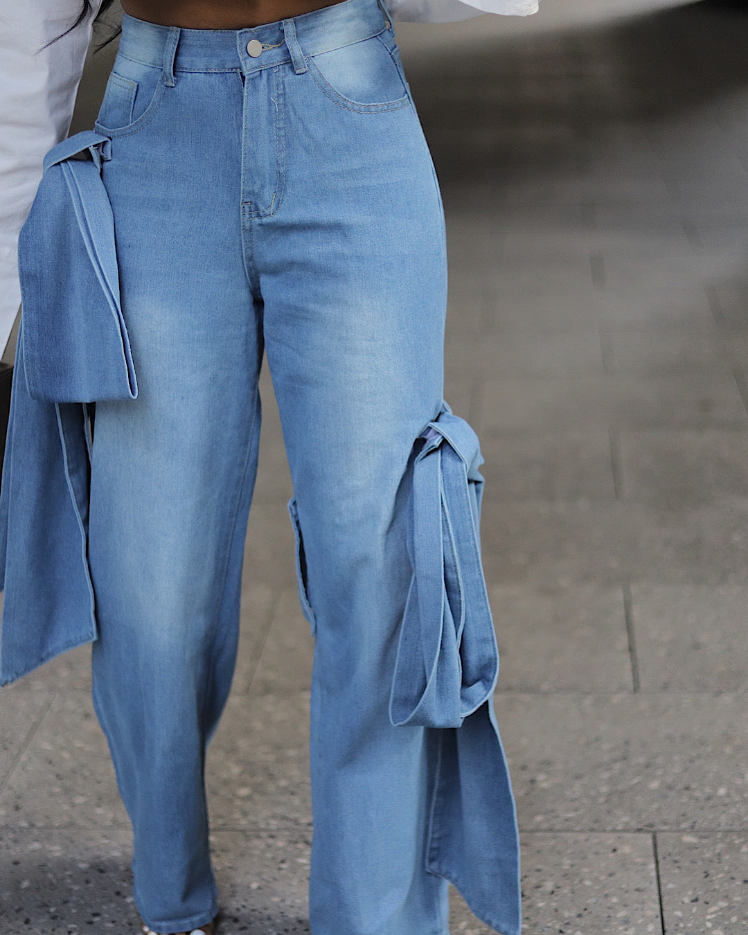 完売！ bow.a ボウエー　DENIM TUCK PANTS Take a Bow Jeans – Runway By HDM